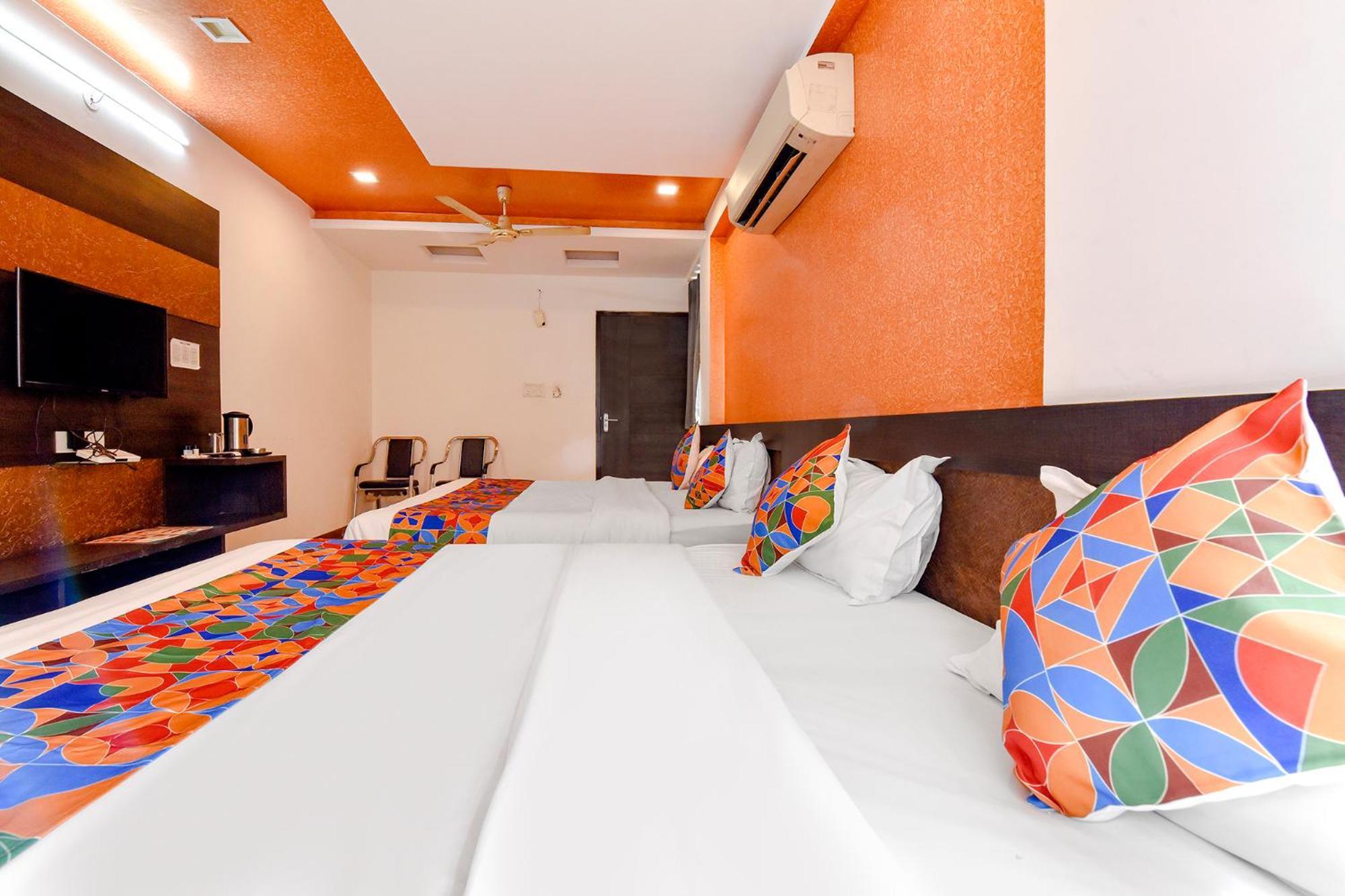 Fabhotel Prestige Elite - Nashik Road Exteriör bild