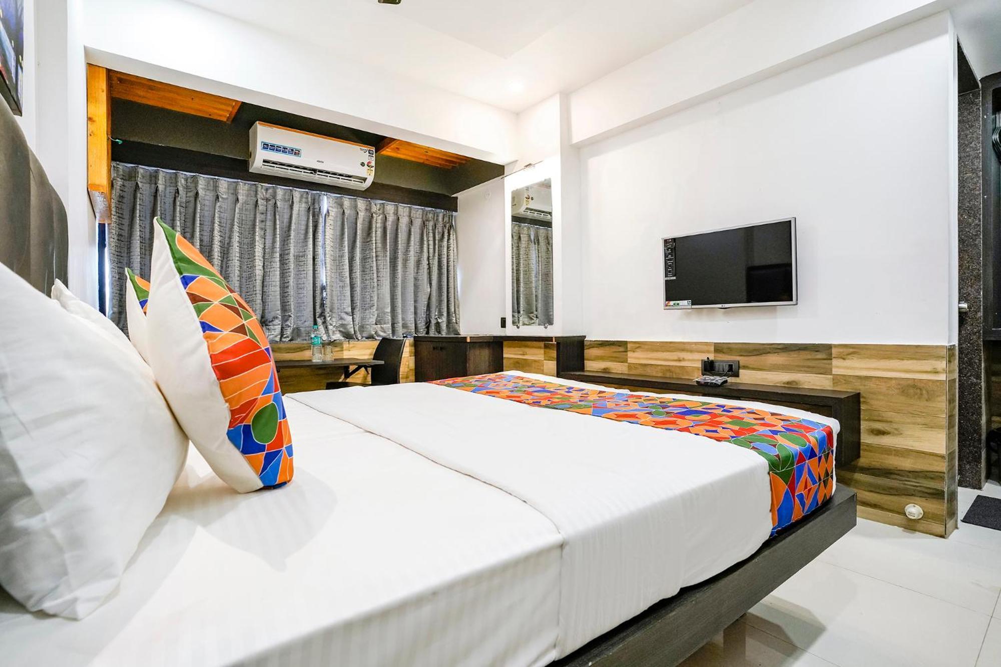 Fabhotel Prestige Elite - Nashik Road Exteriör bild