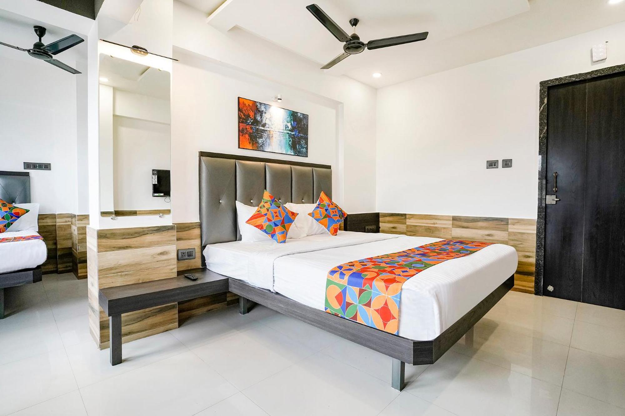 Fabhotel Prestige Elite - Nashik Road Exteriör bild
